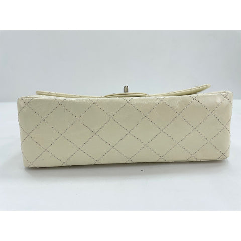CHANEL Matrasse Shoulder Bag lambskin white WS33072