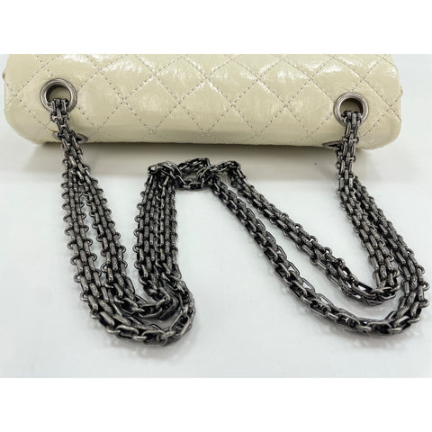 CHANEL Matelasse Shoulder Bag lambskin white WS33072