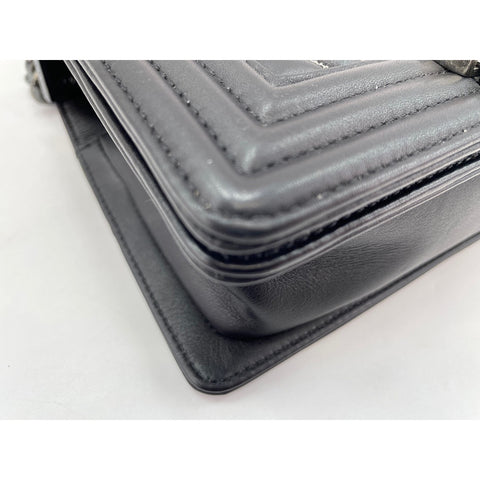 CHANEL Boy chanel Shoulder Bag black WS33097