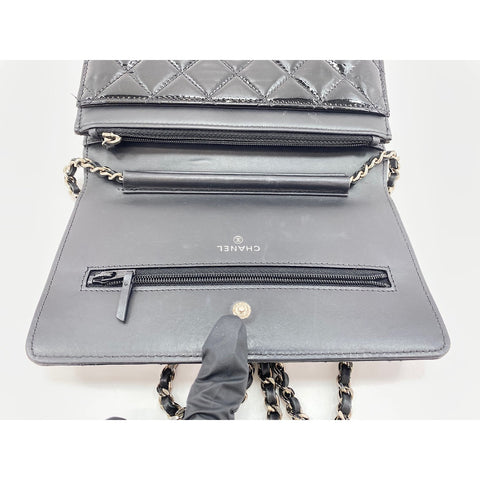 CHANEL Matrasse Shoulder Bag enamel black WS33098
