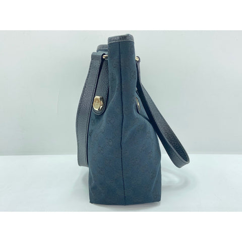 GUCCI Handbag black WS33147