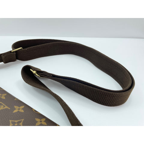 LOUIS VUITTON Messenger Bosphore Shoulder Bag Brown WS33172