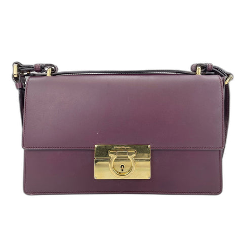 Salvatore Ferragamo Gancini Shoulder Bag leather wine-red WS33177
