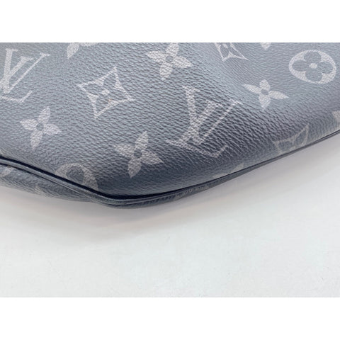 LOUIS VUITTON Discovery Bum Bag body bag black WS33179