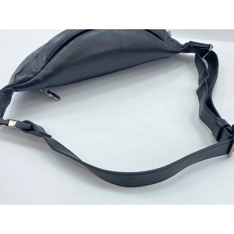 LOUIS VUITTON Discovery Bum Bag body bag black WS33179