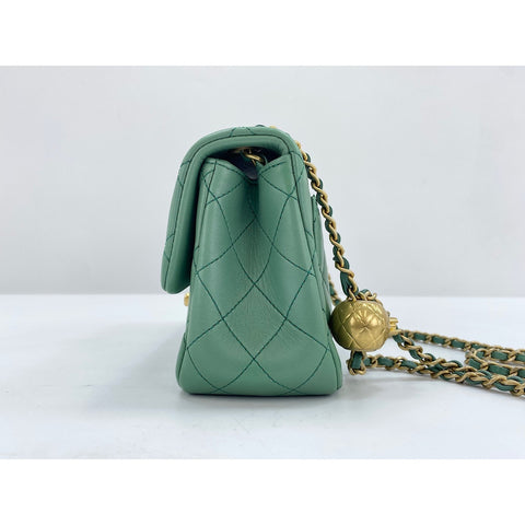 CHANEL Mini matrasse Shoulder Bag lambskin green WS33191