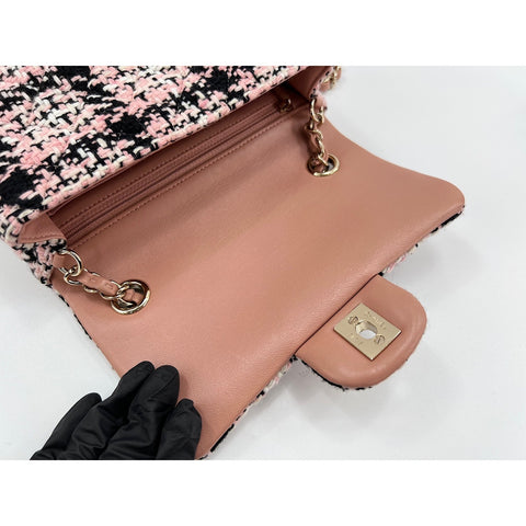 CHANEL Mini matrasse Shoulder Bag tweed pink WS33215