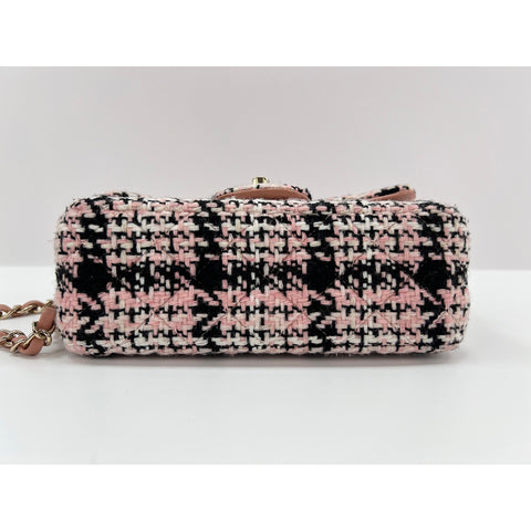 CHANEL Mini matrasse Shoulder Bag tweed pink WS33215