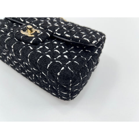CHANEL Mini matrasse Shoulder Bag tweed black WS33216