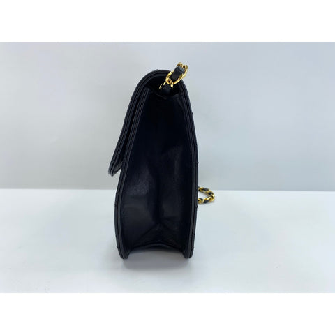CHANEL Matrasse Shoulder Bag lambskin black WS33227
