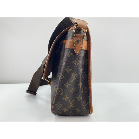 LOUIS VUITTON Givesier Shoulder Bag Brown WS33278