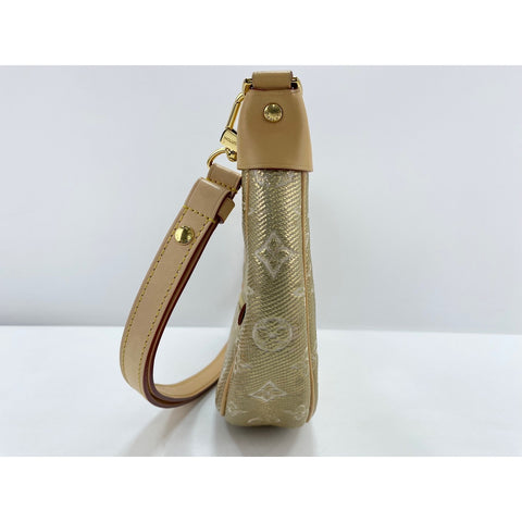LOUIS VUITTON loop Shoulder Bag gold WS33285