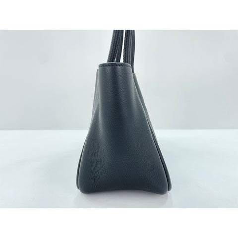 PRADA Tote Bag leather black WS33323
