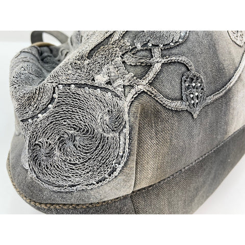 FENDI Limited Edition Denim Squirrel Spybag Handbag denim gray WS33327