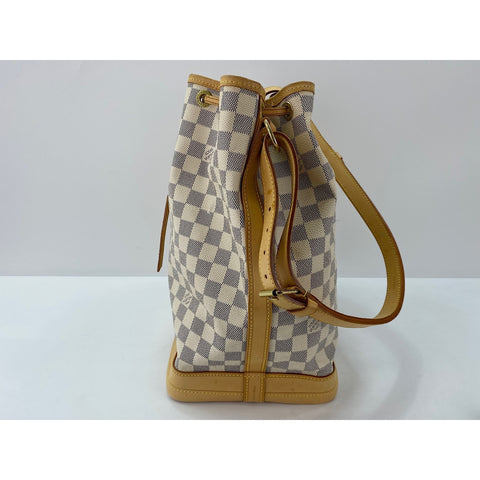 LOUIS VUITTON Noe Shoulder Bag white WS33334
