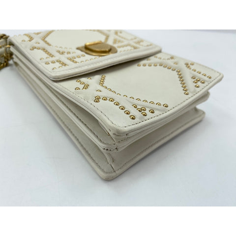 Christian Dior Diorama Shoulder Bag leather white WS33342