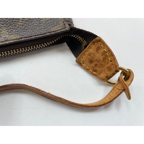 LOUIS VUITTON Pochette Accessoires Handbag Brown WS33411