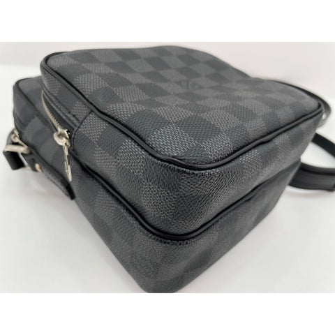 LOUIS VUITTON Rem Shoulder Bag black WS33413