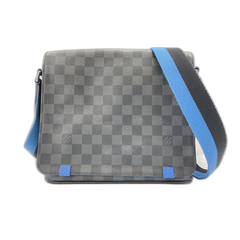 LOUIS VUITTON District Messenger bag black WS33426