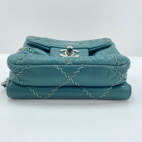 CHANEL Shoulder Bag lambskin green WS33454