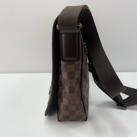 LOUIS VUITTON Damier District MM Shoulder Bag Brown WS33661