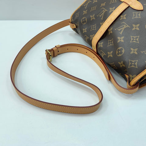 LOUIS VUITTON Saumur 30 Shoulder Bag Brown WS33663