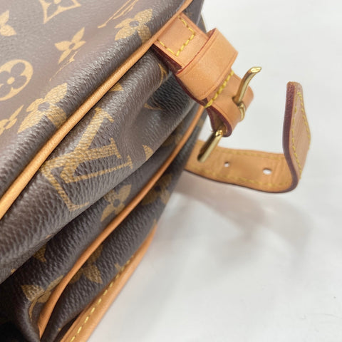 LOUIS VUITTON Saumur 30 Shoulder Bag Brown WS33663