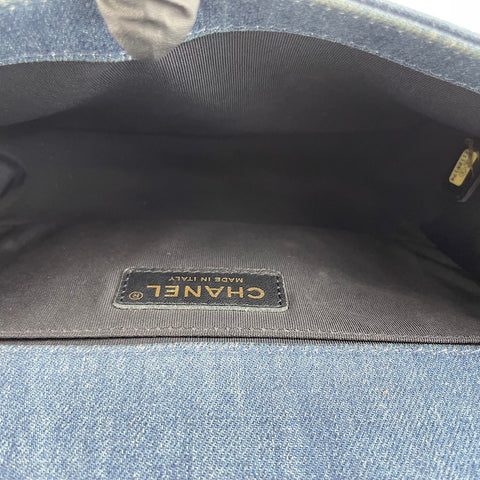 CHANEL Boy Chanel Medium Shoulder Bag blue WS33668