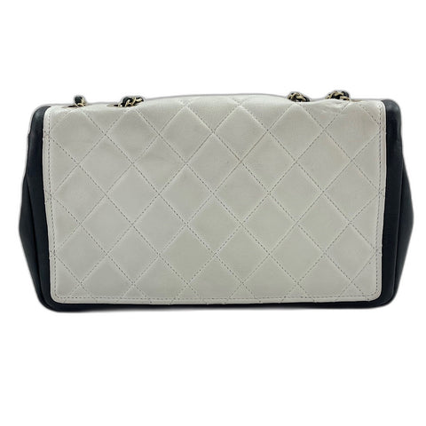 CHANEL Matelasse Shoulder Bag black WS33686