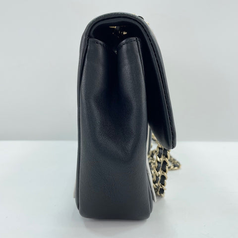 CHANEL Matelasse Shoulder Bag black WS33686