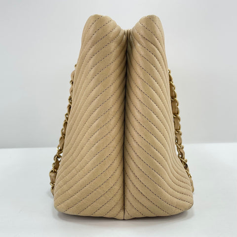 CHANEL Shoulder Bag beige WS33688