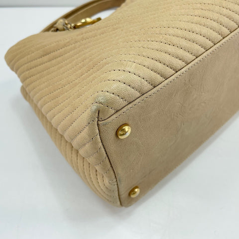 CHANEL Shoulder Bag beige WS33688