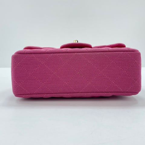 CHANEL Mini Matelasse Shoulder Bag pink WS33690
