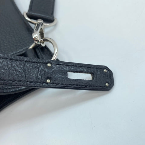 HERMES Gypsy Shiel 28 Shoulder Bag black WS33701