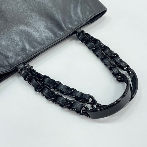 CHANEL Shoulder Bag black WS33711