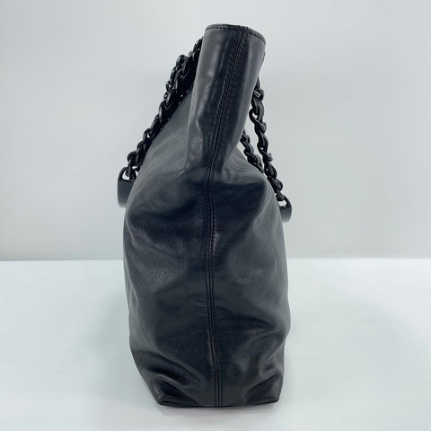CHANEL Shoulder Bag black WS33711