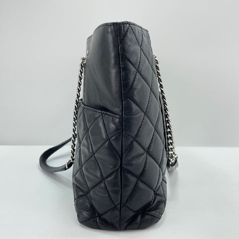 CHANEL Matelasse Shoulder Bag black WS33712