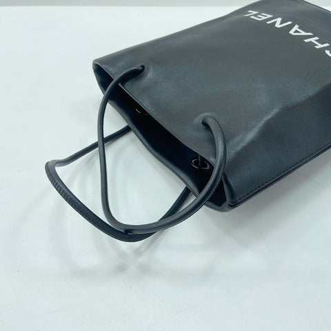 CHANEL Essential Tote Bag black WS33713