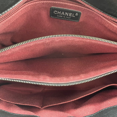 CHANEL Matelasse Shoulder Bag black WS33714