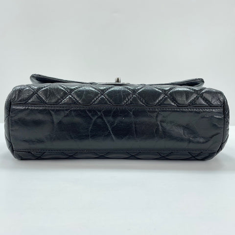 CHANEL Matelasse Shoulder Bag black WS33714