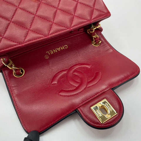 CHANEL Mini Matelasse Shoulder Bag Red WS33716
