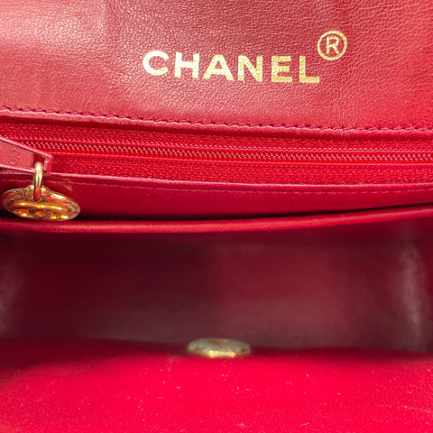 CHANEL Mini Matelasse Shoulder Bag Red WS33716