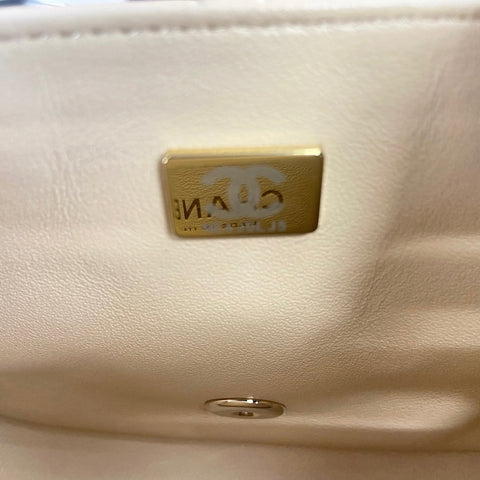 CHANEL Matelasse Small Shoulder Bag beige WS33720