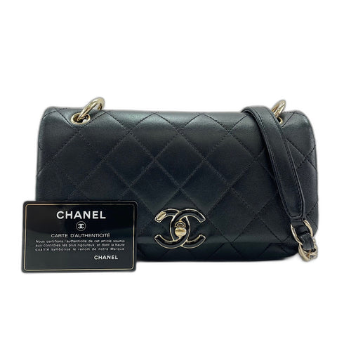 CHANEL Matelasse 23 Shoulder Bag black WS33723