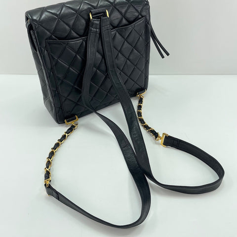 CHANEL Matelasse 25 Backpack Â· Daypack black WS33726