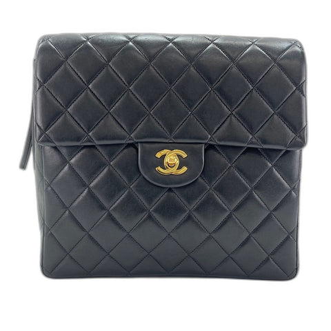 CHANEL Matelasse 25 Backpack Â· Daypack black WS33726