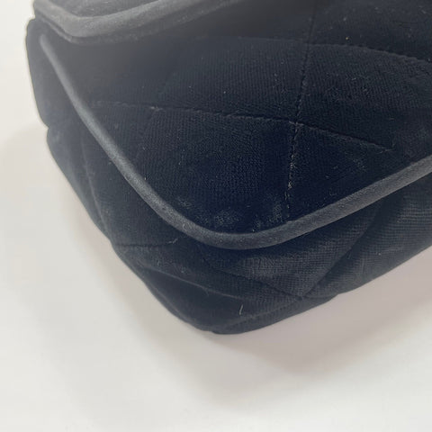 CHANEL Matelasse Shoulder Bag black WS33731