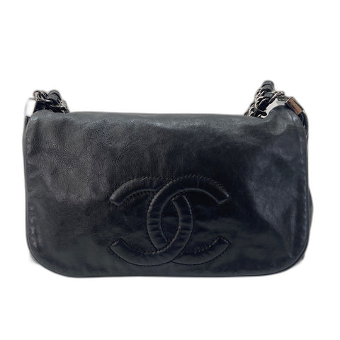 CHANEL Shoulder Bag black WS33732