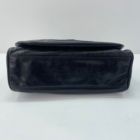 CHANEL Shoulder Bag black WS33732