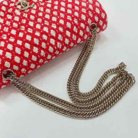 CHANEL Matelasse 25 Shoulder Bag Red WS33740